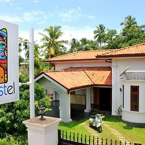 Hostel First @ Colombo Airport, Negombo